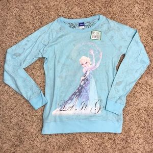 NWOT reversible Disney Frozen long sleeve